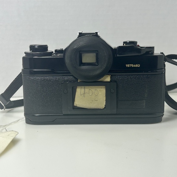 Canon A-1 A1 Film Camera with Canon 28mm f/2.8 Lens - Picture 4 of 14